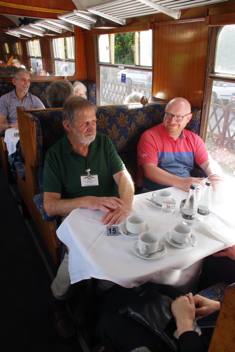 PW in Dining Carriage 130923